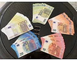 Read more about the article counterfeit money